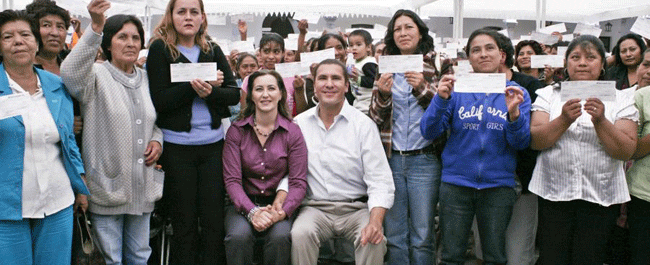Brindar oportunidades económicas a la mujer es una estrategia económica acertada