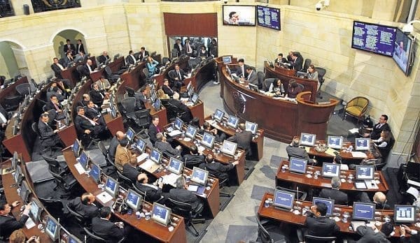 Hombres (y Damas) de Blanco