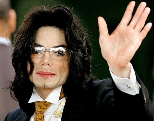 Earth Song – Michael Jackson
