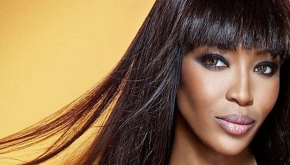 Naomi Campbell realiza tareas comunitarias