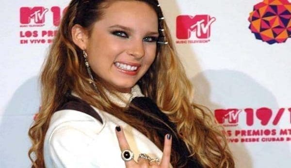 Donde Iré Yo – Belinda