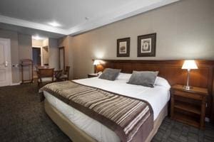 Tucuman Center Suites & Business (Hoteles en Tucumán)