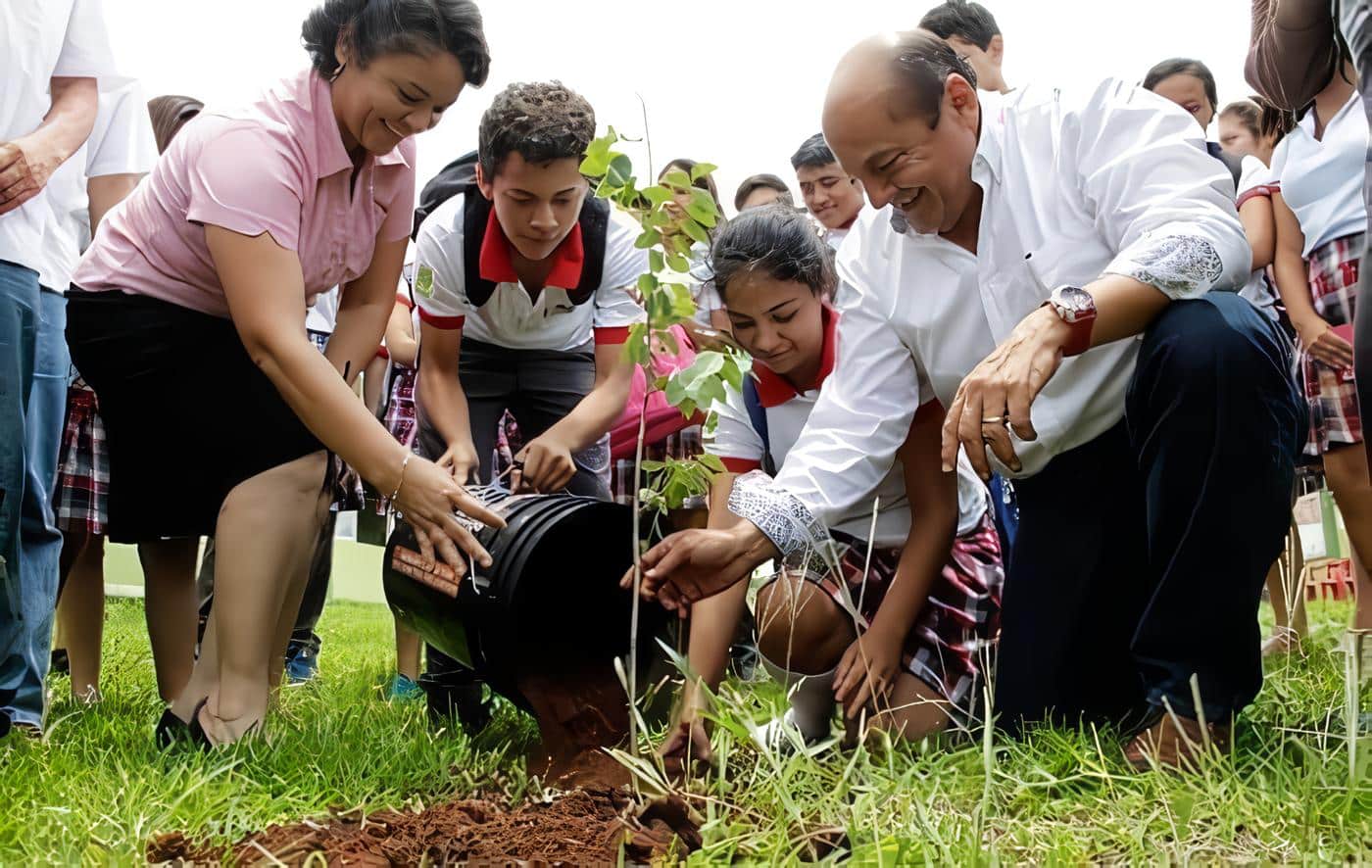 Uso e Influencia Ambiental de los Recursos Naturales Renovables