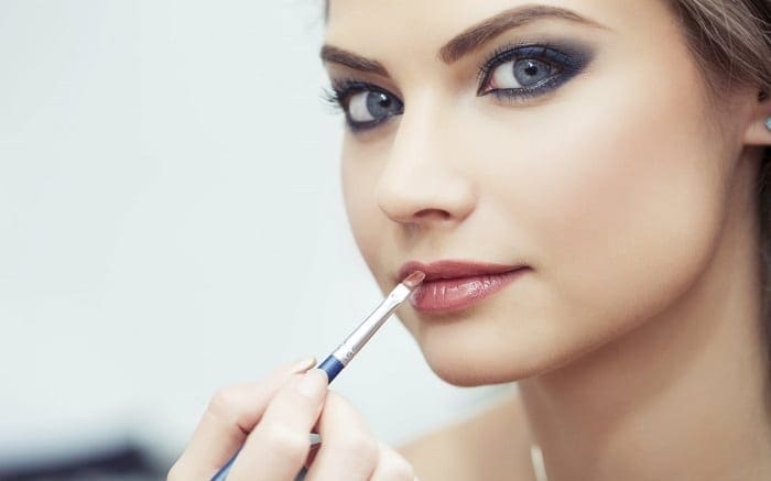 Consejos de Maquillaje Según la Temporada del Año
