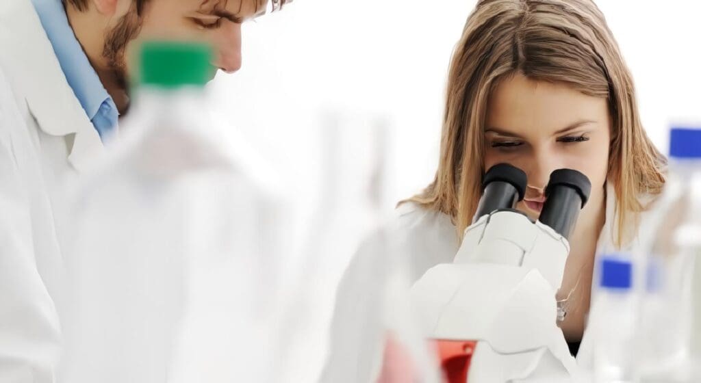La Seudocolinesterasa como Indicador de la Función de Síntesis Hepatocelula