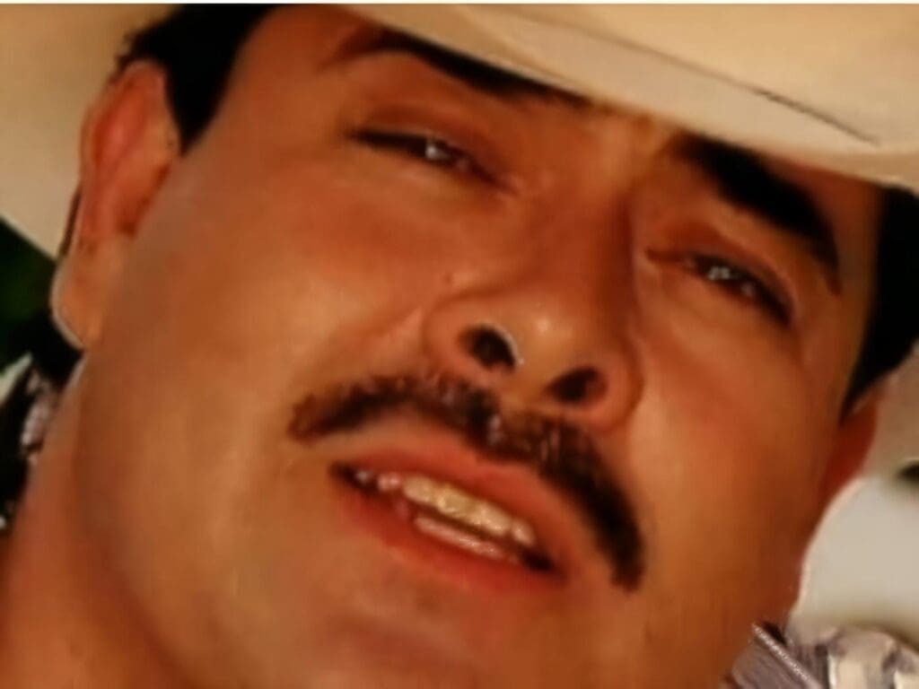 Millonario De Amor – Sergio Vega