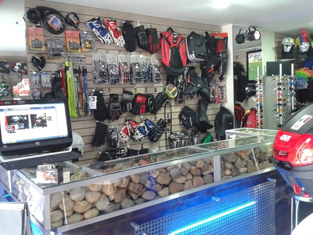 Almacenes de repuestos para motos en Cúcuta