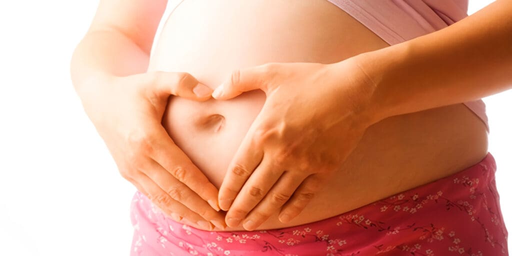 Prevalencia de embarazos en adolescentes escolares. Artículos originales